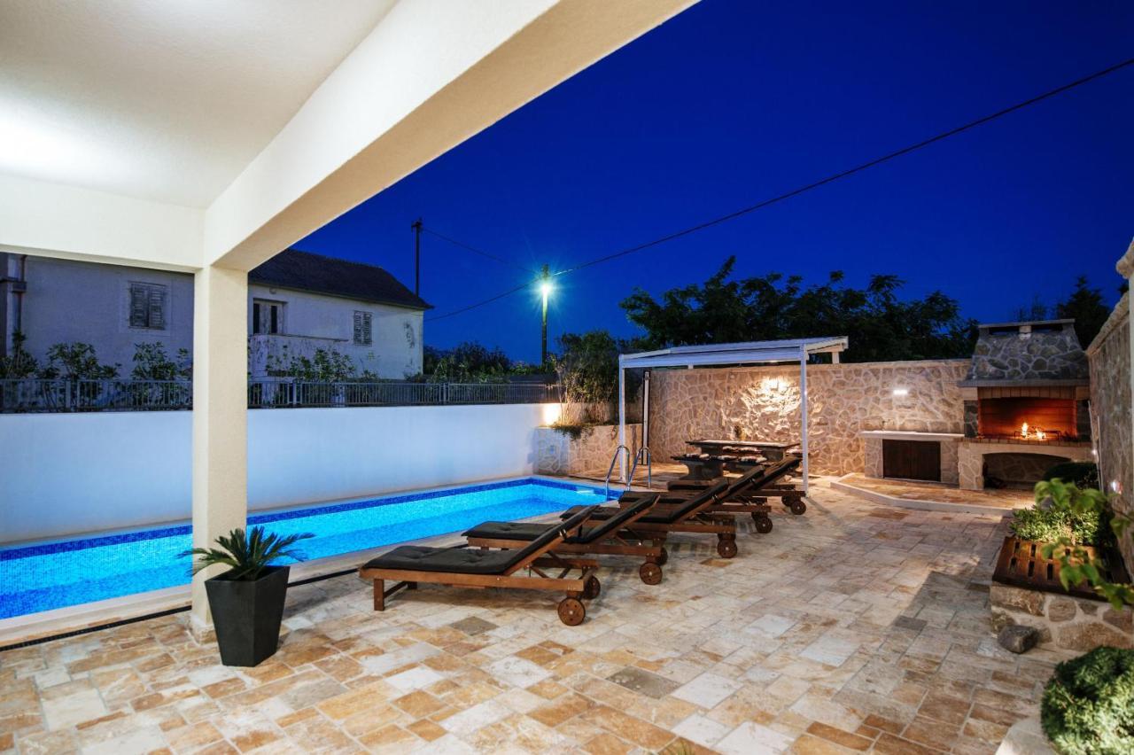 Villa Castello Coza Zadarvillas 빈예라크 외부 사진